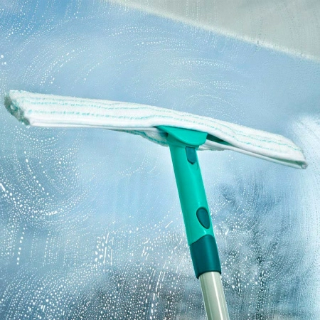 Водосгон Leifheit Slider M 28см фото 2